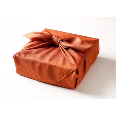 奥出雲和牛のローストビーフ(サーロイン550gブロック)&八雲塩 しめ縄飾り 風呂敷包み(雲南市)