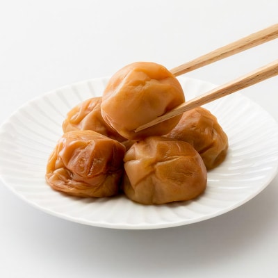 いぶりがっこ缶・梅干缶-紀州南高梅- 12缶セット(各6缶)|05_kmc-021201