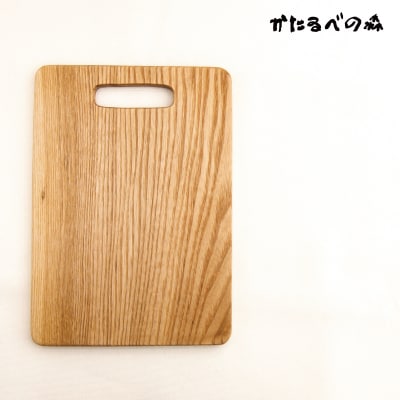 【思いやり型返礼品】A5サイズ　カッティングボード【S-016】