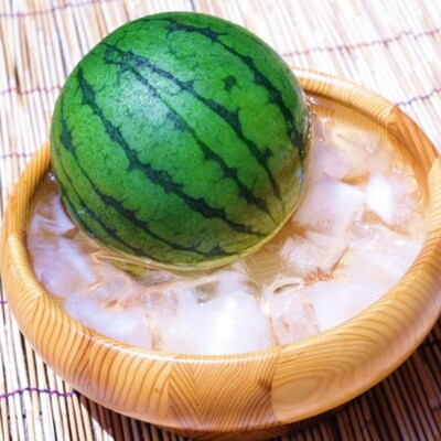 厳選!濃厚小玉すいか『ひとりじめ7(セブン)』