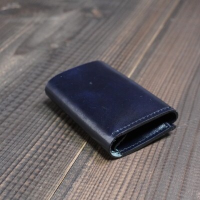 イタリア高級レザー使用　お金を巻くように包む【Wallet roll】ネイビー