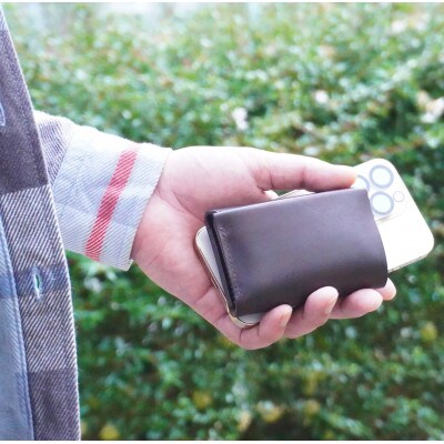 イタリア高級レザー使用　お金を巻くように包む【Wallet roll】ブラックレン