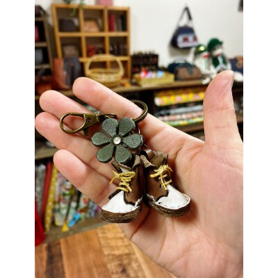 本革ミニチュアのキーチャーム お礼品詳細 ふるさと納税なら さとふる