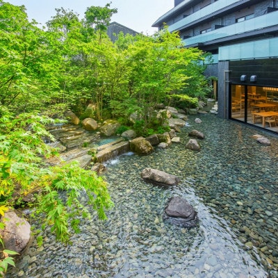 茶寮 楽書院　滝の音響く日本庭園に囲まれた空間で愉しむ和のアフタヌーンティー利用券