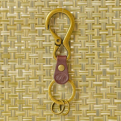 【ハンドメイド】レザーキーホルダー　プルカラキーホルダー(ワイン)