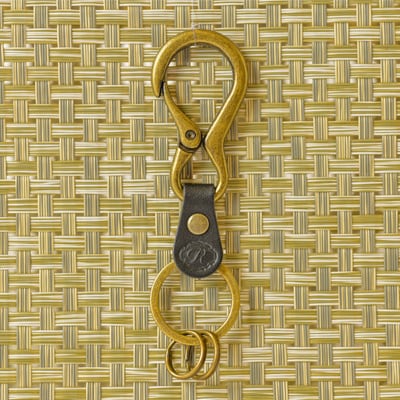【ハンドメイド】レザーキーホルダー　プルカラキーホルダー(ブラック)