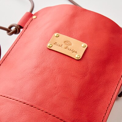 【ハンドメイド】やわら革サコッシュ(レッド)