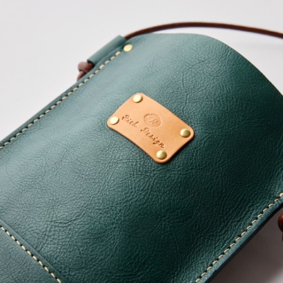 【ハンドメイド】やわら革サコッシュ(グリーン)