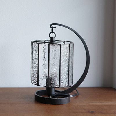 Nijiiro Lamp のステンドグラスのテーブルランプ ストライプ