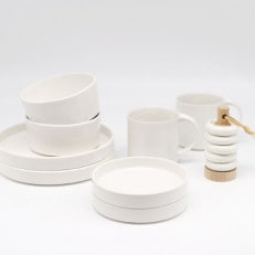 【せともの】シンプル食器セット リング型箸置きと白い器のセット 2人用～ | ふるさと納税のお礼品