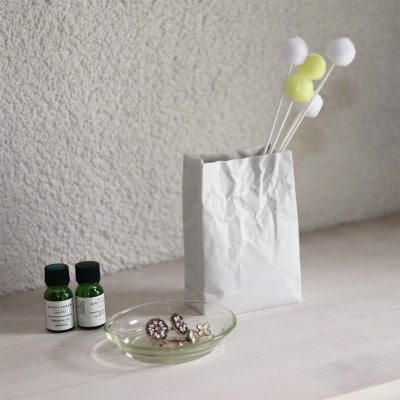 【瀬戸焼】ニュークリンクルスーパーバッグ#2 花器 ホワイト【セラミック・ジャパン】