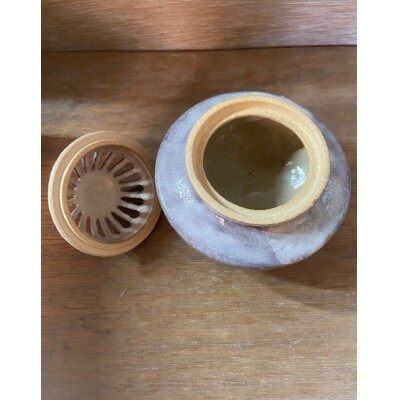 瀬戸焼・窯元　酸化志野釉かけ分け柄　香炉