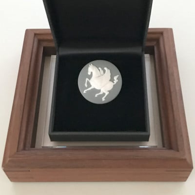 ペガサスブローチ&ペンダントトップ　グレー