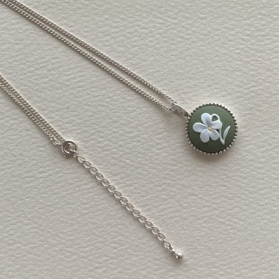 【ROUND】 スミレシルバーペンダント　モスグリーン