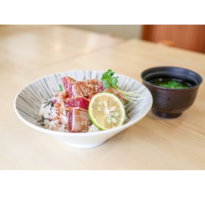 日光丸自慢の一本釣りカツオ使用!カツオシーステーキ 約1,200g(約400g×3)ステーキソース付