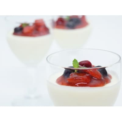 牧場のこだわりスイーツセット 4種 計8個 [岩瀬牧場 北海道 砂川市 12260339]