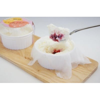 牧場の淡雪とクレームダンジュのセット [岩瀬牧場 12260347] 菓子 お菓子 ◎