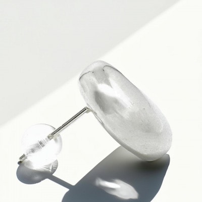 大きな豆 ピアス  PT900