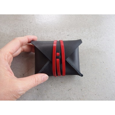 【KAKURA】紐巻きコインケース　urushiブラック　財布
