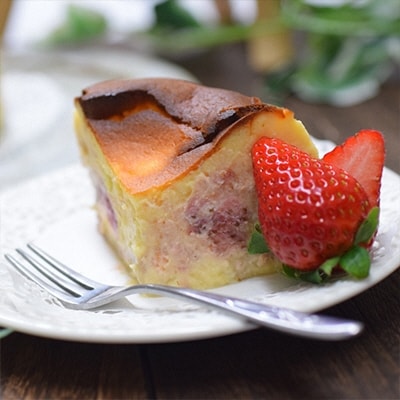 苺月〜ストロベリームーン〜(苺のチーズケーキ12cm)
