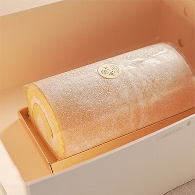 たっぷり地鶏卵のロールケーキ(プレーン)