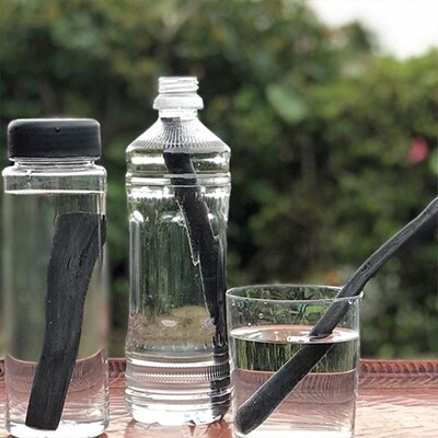 水をおいしくする備長炭マドラー