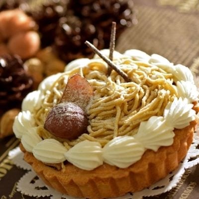 和栗のモンブランタルトと濃厚チーズタルトのセット