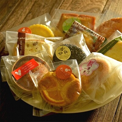 焼き菓子とパウンドケーキのセット