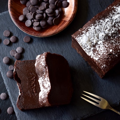 【小麦粉不使用】濃厚ガトーショコラ ベルギー産クーベルチュール 5〜6人 しっとり おすすめスイーツ