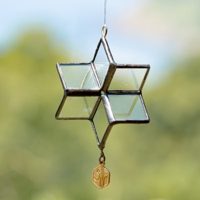 ステンドグラス 雪の結晶 モチーフ オーナメント スノーフレーク クリア ガラス製 インテリア 雑貨