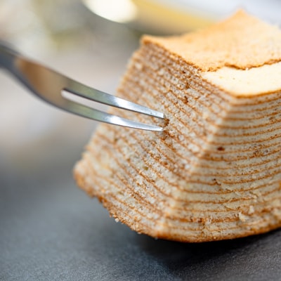 大人気 ケーキ屋さんのバームクーヘン おやつ しっとり ギフト スイーツ 焼菓子 バウムクーヘン