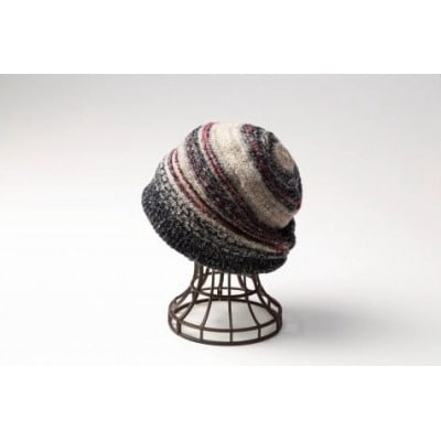 【令和7年12月1日より寄附金額を見直し予定です】メリノン多色編みニット帽子