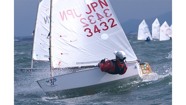 未来のセーラーを育てよう!　第57回全日本オプティミスト級セーリング選手権大会