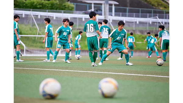 「全力の舞台を守れ」　サッカーのまち にらさき フィールド再生プロジェクト