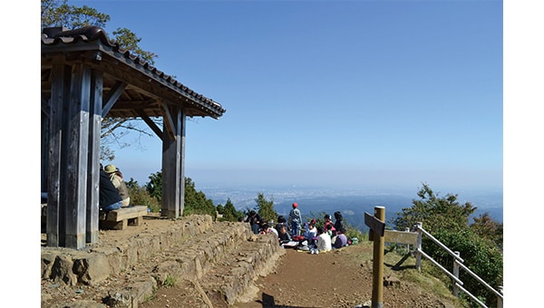 愛され続けた【日の出山の東雲山荘】を復活へ!皆様の支援で歴史を未来へ繋ぎたい